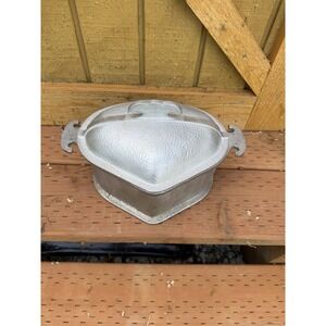 Vtg Guardian Service Large 11" Triangular Roaster Casserole W/‎ Aluminum Lid